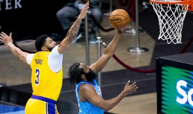 Kaiyun Sports-开云体育-【观察】划水湖人仍是联盟第一 本赛季悬念已消失？