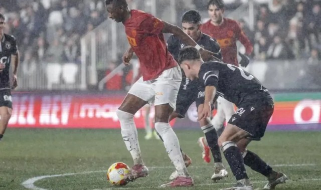 开云体育官方网址-布尔戈斯投诉瓦伦西亚违规使用萨迪克，瓦伦回应：毫无道理