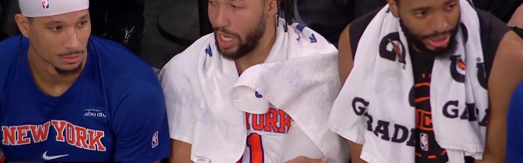 Kaiyun Sports-开云体育-脸都不要了！篮网末节打了一半依旧0分 落后尼克斯48分了！