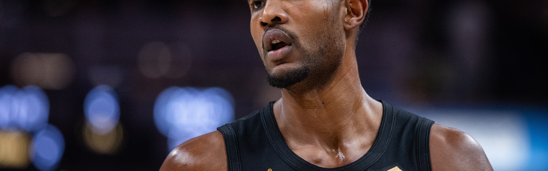 Kaiyun Sports-开云体育-打得不错！莫布里11投8中&amp;三分5中3 得到19分4板3助1帽