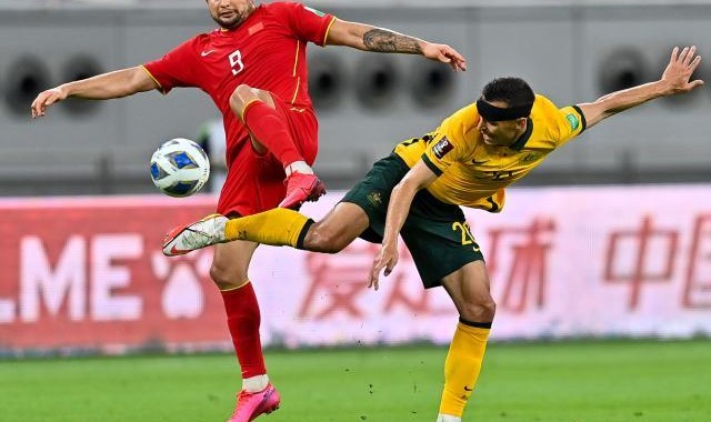 开云体育官方网址-马德兴：身体被“掏空”的国足拿什么赢？