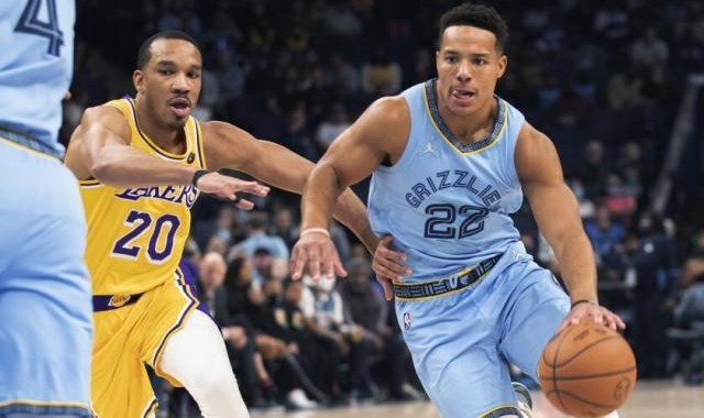 Kaiyun Sports-开云体育-残阵灰熊无惧湖人三巨头 7战6胜排名跃居西部前四