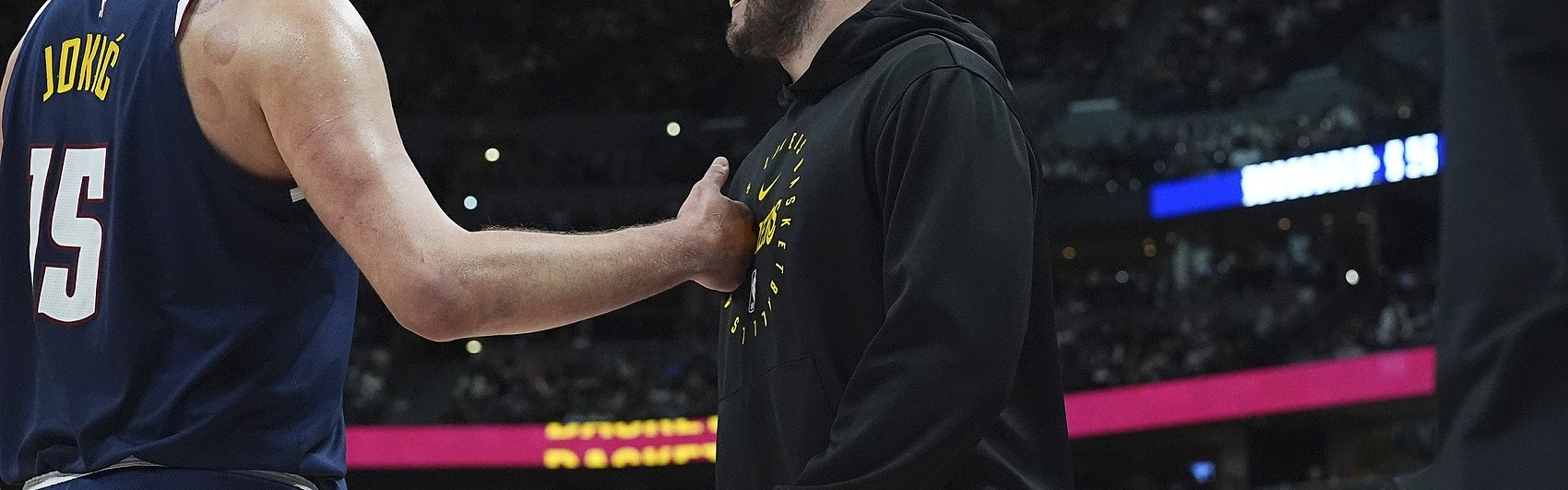 开云体育网页版入口-和约基奇一起首发全明星！东契奇：这真太棒了 我们场下也会聚聚