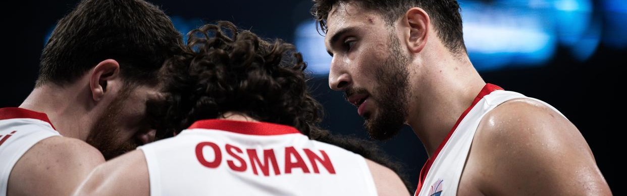 轰19+12+10三双！申京霸气发声，对顶尖数据轻描淡写，有巨星风范