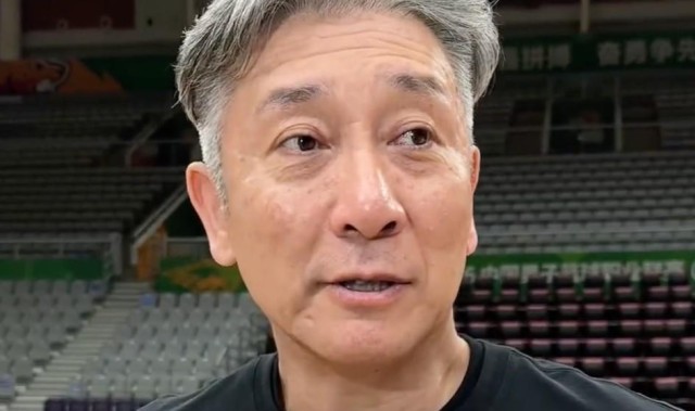 Kaiyun Sports-开云体育-郑永刚：每次回辽宁都很亲切因为这里培养了我，今晚打出凝聚力是关键