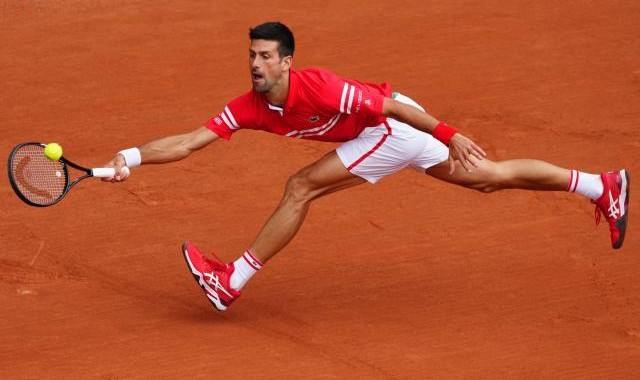 开云体育官方网址-德约五盘逆转逼退00后新秀 大满贯胜场数升至第三