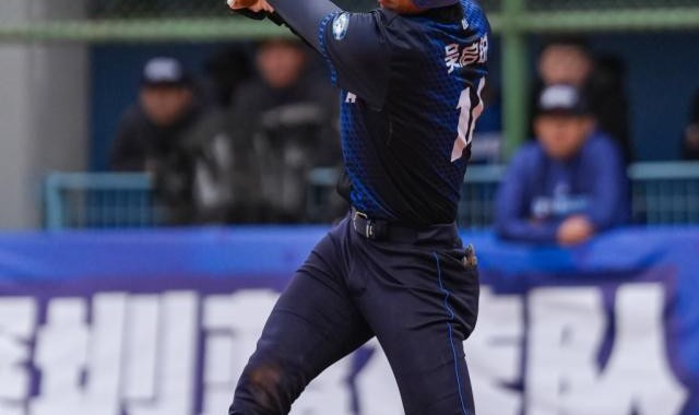 开云体育官方网-内部挖掘外部引入 CPB多元化的球员和教练阵容