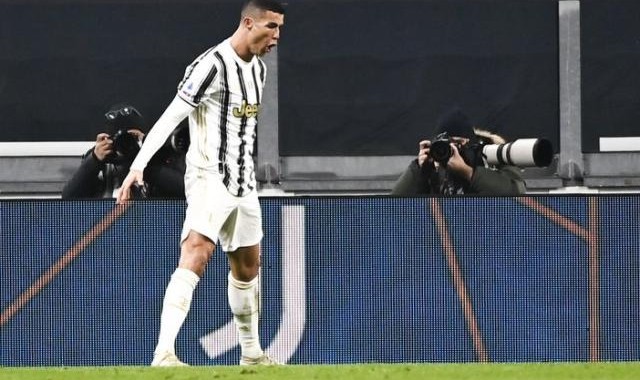 开云体育网页版入口-C罗超贝利成足球史上进球王？二战时代神人超800球